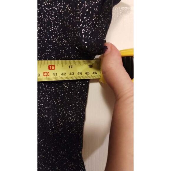 Merona Black speckle print tee - Picture 3 of 5